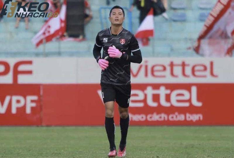 Thông tin của chàng thủ môn Nguyễn Đình Triệu