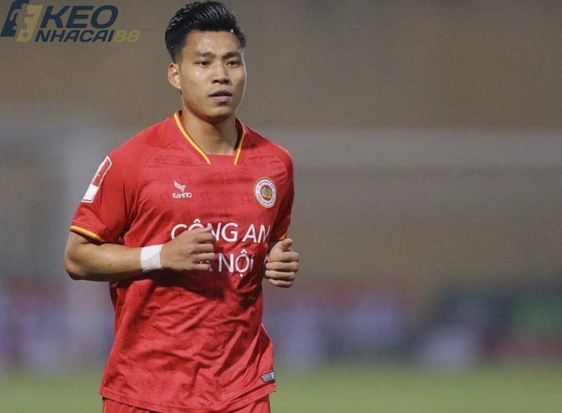 Sự nghiệp bóng đá của Văn Thanh