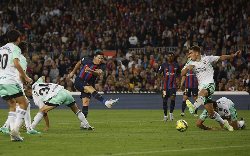 Soi kèo Barcelona vs Osasuna 02h00 ngày 12/1/2024